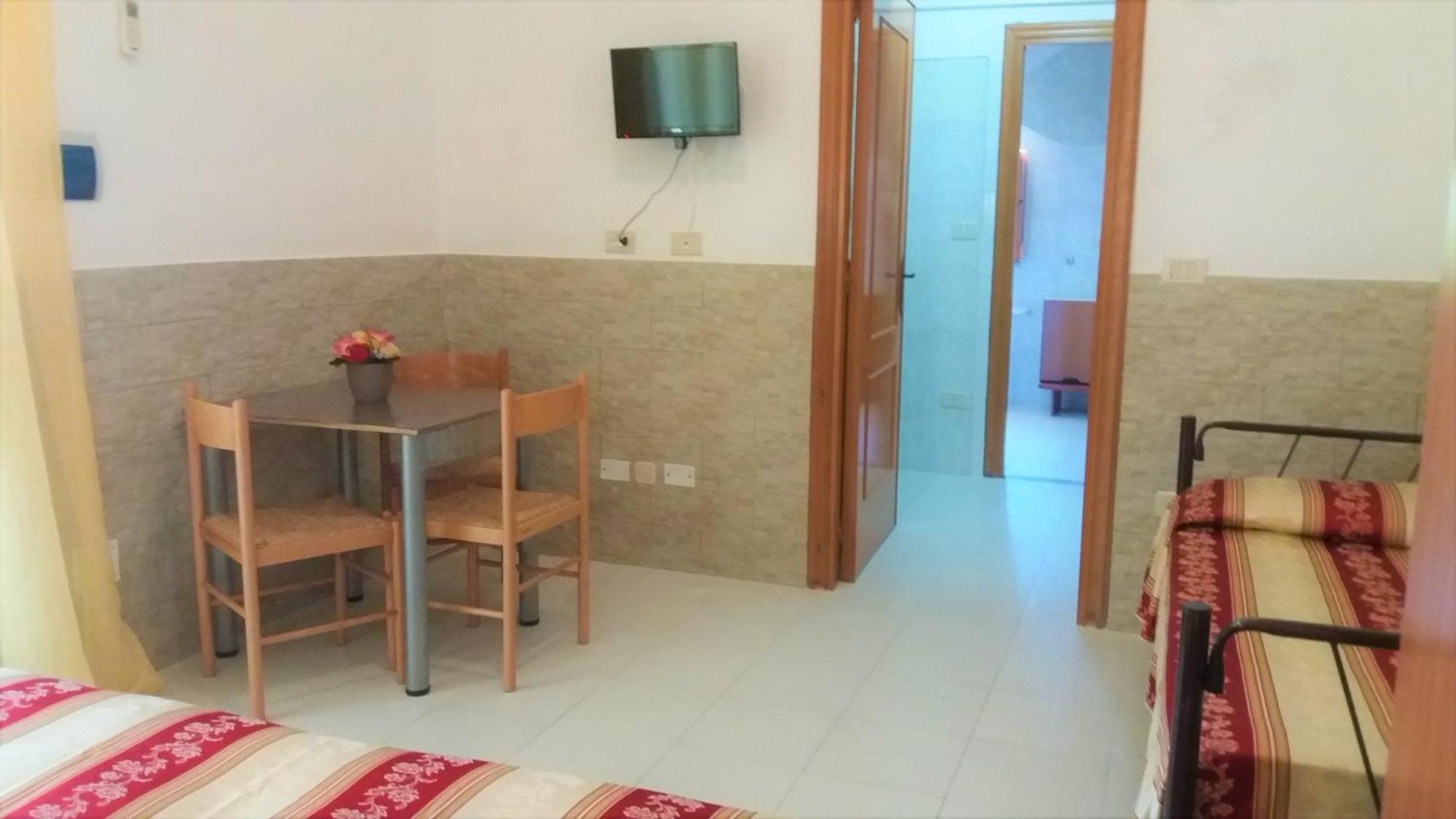 Hotel Residence Villa Ascoli فيستَ المظهر الخارجي الصورة