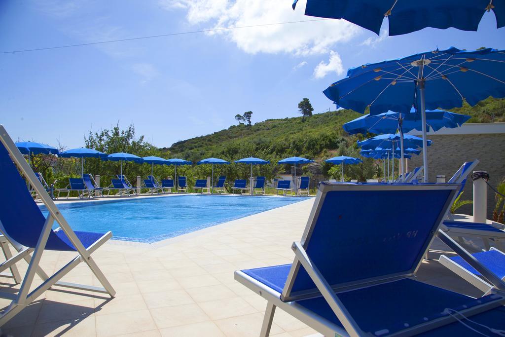 Hotel Residence Villa Ascoli فيستَ المظهر الخارجي الصورة